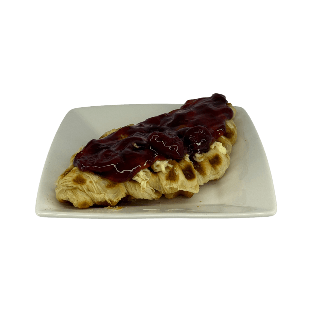 Strawberry Creamcheese Croffles